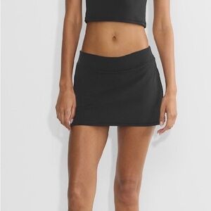 ARITZIA Butter Essential Skort - Black - XS